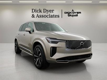 New 2026 Volvo XC90 B5 Core