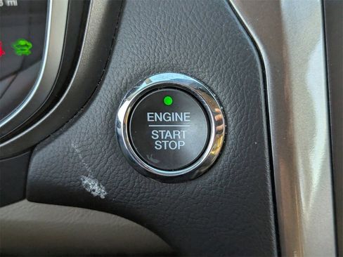 Used 2019 Ford Fusion SEL image 30