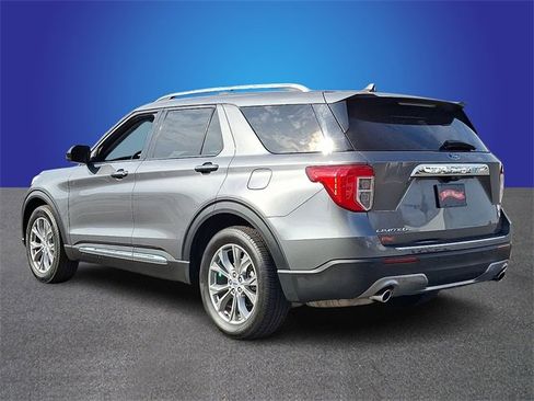 Used 2023 Ford Explorer Limited image 6