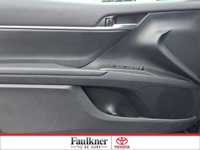 Certified 2024 Toyota Camry SE FWD image 12