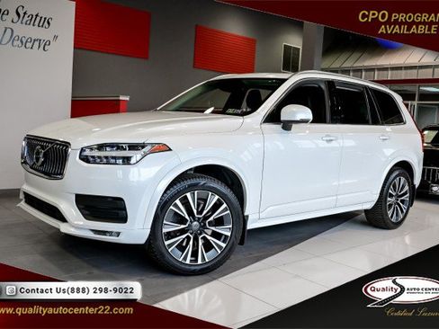 Used 2020 Volvo XC90 T5 Momentum w/ Protection Package Premier AWD/4WD image 1