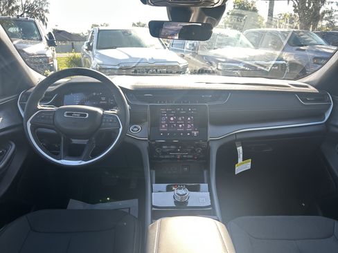 New 2026 Jeep Grand Cherokee Laredo X RWD image 57