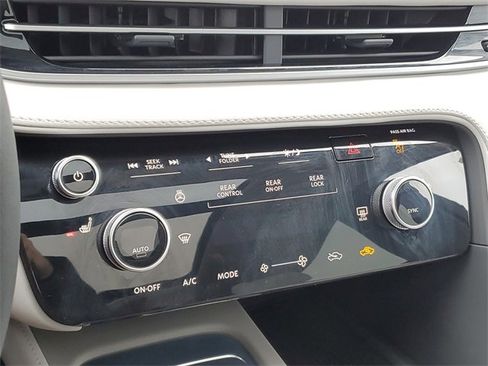 Certified 2026 INFINITI QX60 Pure w/ Cargo Package image 29