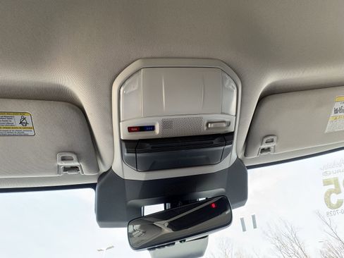 Used 2025 Subaru Ascent Premium image 24