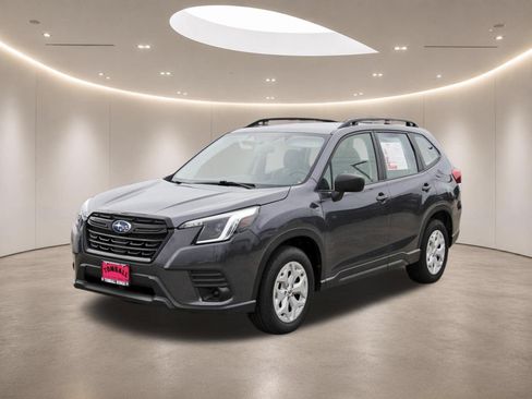Used 2022 Subaru Forester AWD/4WD image 3