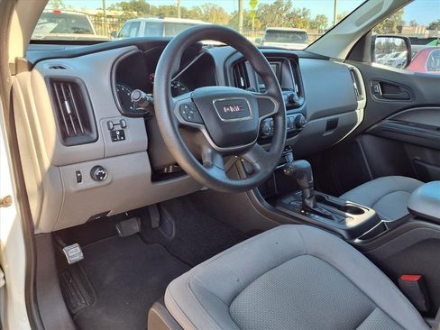 Used 2017 GMC Canyon 2WD Crew Cab w/ Convenience Package image 19
