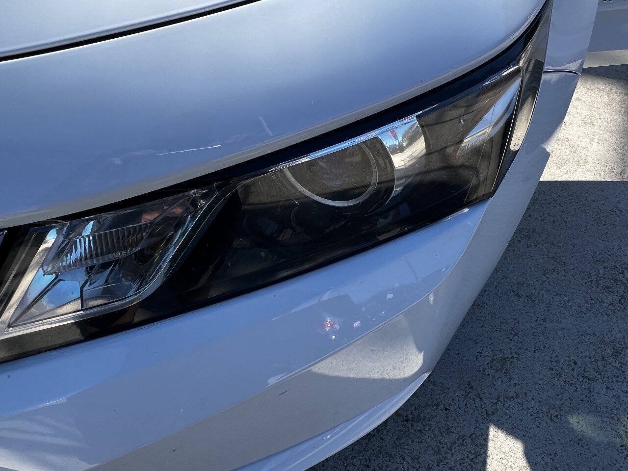 Used 2016 Chevrolet Impala LT w/ Convenience Package FWD image 19
