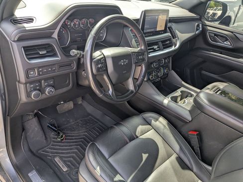 Used 2021 Chevrolet Tahoe RST w/ Luxury Package AWD/4WD image 17