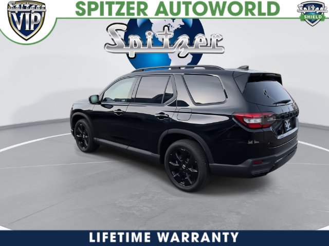 New 2026 Honda Pilot Black Edition image 11