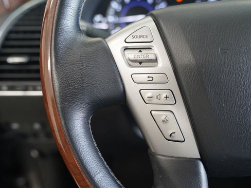 Used 2019 INFINITI QX80 Luxe RWD image 12