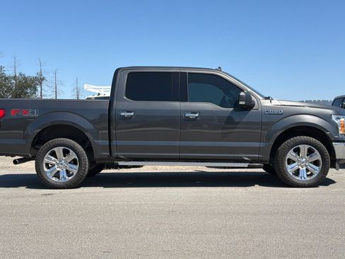 Used 2020 Ford F150 XLT w/ Equipment Group 302A Luxury AWD/4WD image 3