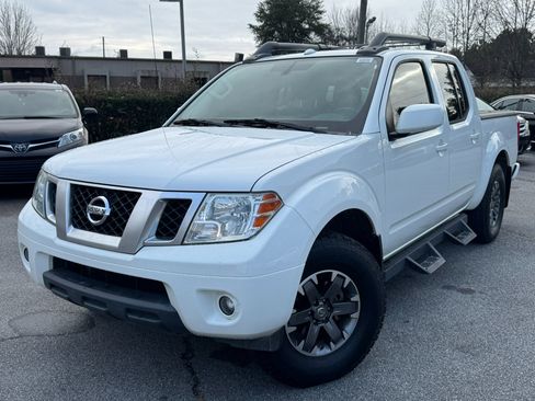 Used 2017 Nissan Frontier PRO-4X w/ Pro-4x Luxury Package image 3