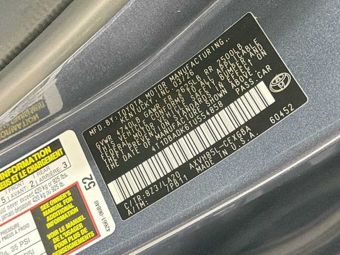 Used 2026 Toyota Camry XLE AWD/4WD image 11