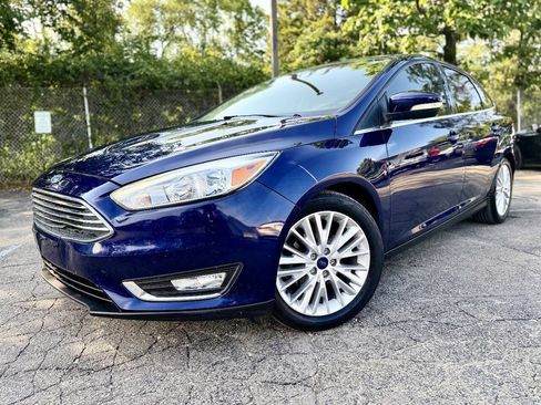 Used 2017 Ford Focus Titanium FWD image 1