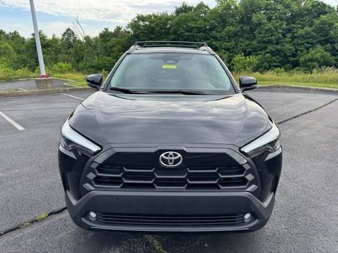 Used 2026 Toyota Corolla Cross XLE w/ Convenience Package AWD/4WD image 8
