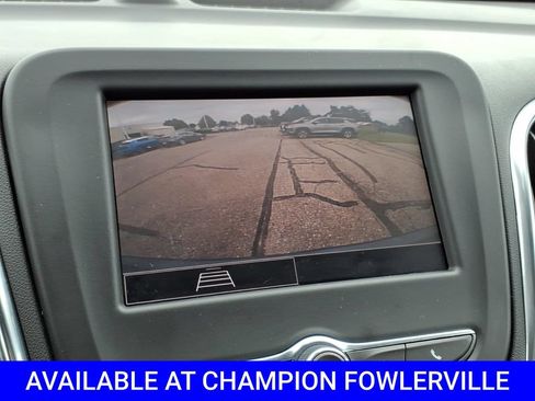 Used 2024 Chevrolet Equinox LT FWD image 27