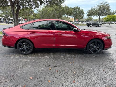 Used 2023 Honda Accord Sport image 8