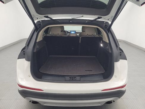 Used 2020 Lincoln Corsair AWD w/ Equipment Group 101A image 29