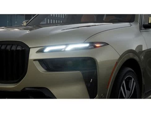 New 2027 BMW X7 xDrive40i w/ Executive Package AWD/4WD image 6
