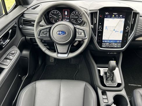 Certified 2025 Subaru Forester Limited image 15