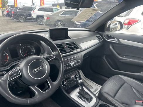 Used 2018 Audi Q3 2.0T Premium AWD/4WD image 29