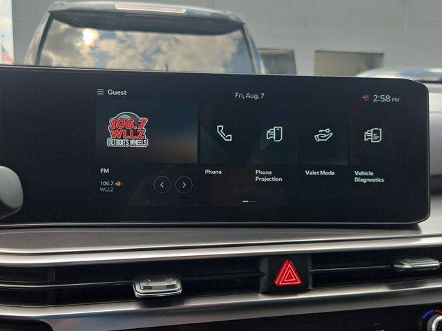 Used 2025 Kia Sorento X-Line EX AWD/4WD image 16