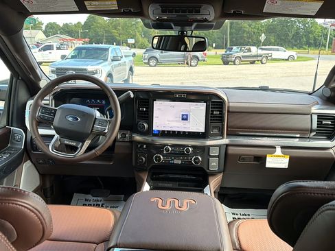 New 2026 Ford F250 King Ranch w/ Chrome Package AWD/4WD image 8