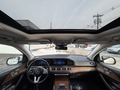 Used 2022 Mercedes-Benz GLE 350 4MATIC image 32