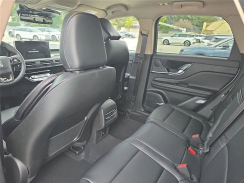 New 2026 Lincoln Corsair Premiere AWD/4WD image 10