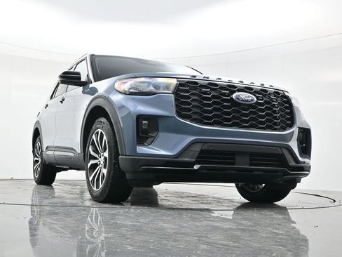 New 2026 Ford Explorer ST-Line image 50