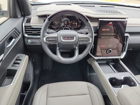 New 2026 GMC Acadia Elevation image 9