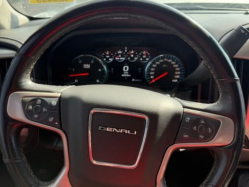 Used 2019 GMC Sierra 2500 Denali image 69