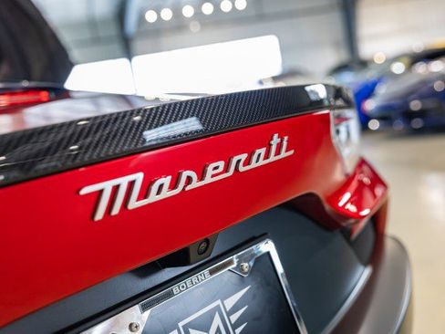 Used 2023 Maserati MC20 Coupe image 16