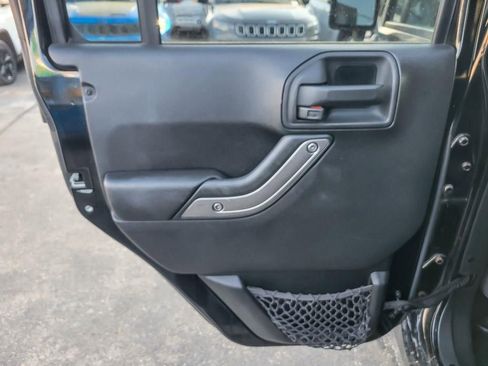 Used 2014 Jeep Wrangler Unlimited Sport w/ Quick Order Package 24S image 17