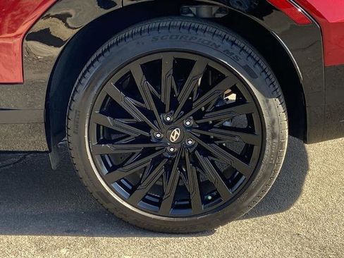 Used 2024 Hyundai Santa Fe Calligraphy image 30