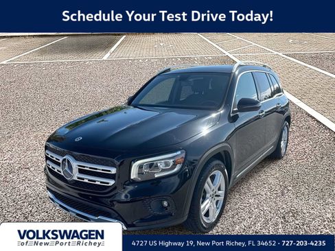 Used 2021 Mercedes-Benz GLB 250 image 1