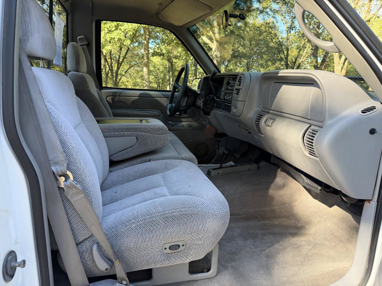 Used 1997 Chevrolet Silverado 1500 4x4 Regular Cab w/ Preferred Equipment Group 2 image 22