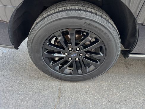 Used 2021 Ford Expedition Max Limited AWD/4WD image 41