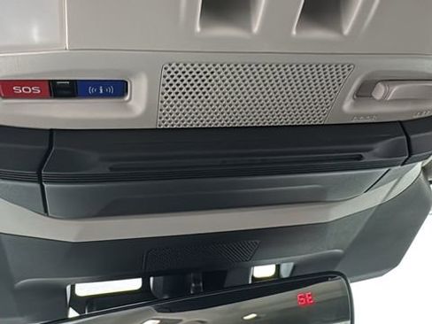 New 2026 Subaru Ascent Limited image 31