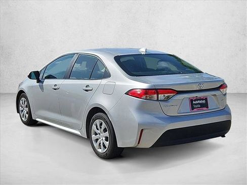 Used 2024 Toyota Corolla LE FWD image 7