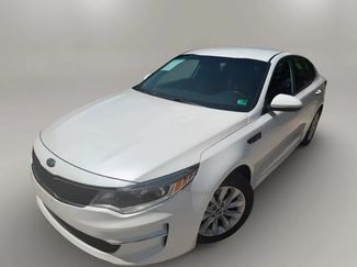 Used 2018 Kia Optima LX w/ 17" Alloy Wheels Package FWD video 1