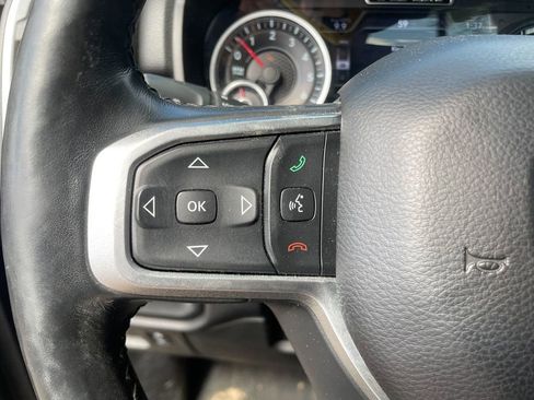 Used 2019 RAM 1500 Big Horn AWD/4WD image 16