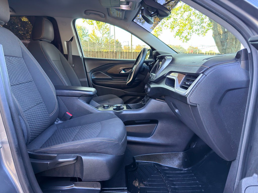 Used 2020 GMC Terrain SLE FWD image 30
