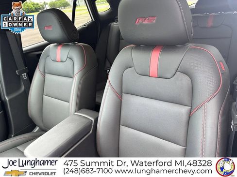 Used 2025 Chevrolet Trax RS w/ Sunroof Package FWD image 15