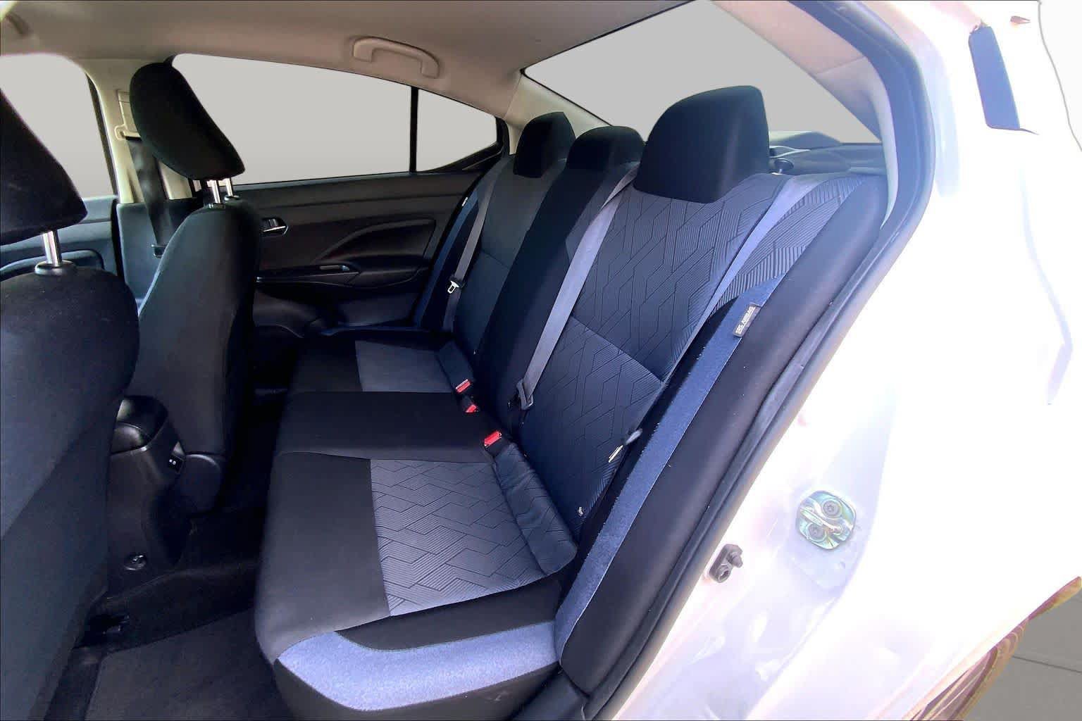 Used 2024 Nissan Versa SV FWD image 21