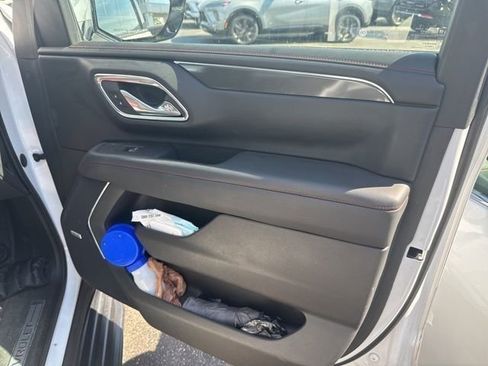 Used 2023 Chevrolet Tahoe RST w/ Luxury Package AWD/4WD image 39