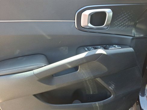 New 2026 Kia Sorento LX FWD image 6