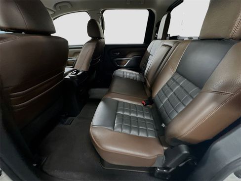 Used 2018 Nissan Titan Platinum Reserve image 23