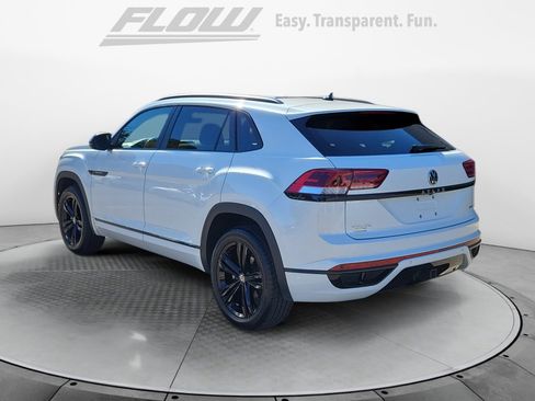 Certified 2023 Volkswagen Atlas Cross Sport SEL R-Line image 6