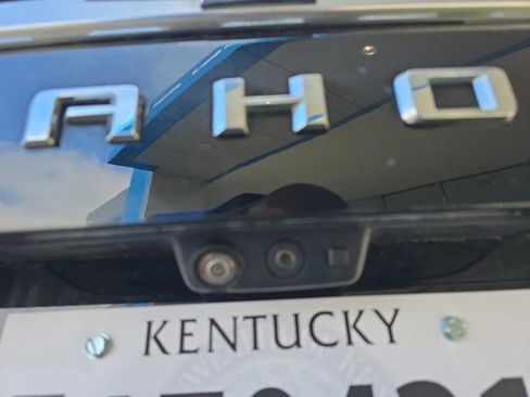 Used 2023 Chevrolet Tahoe High Country image 16